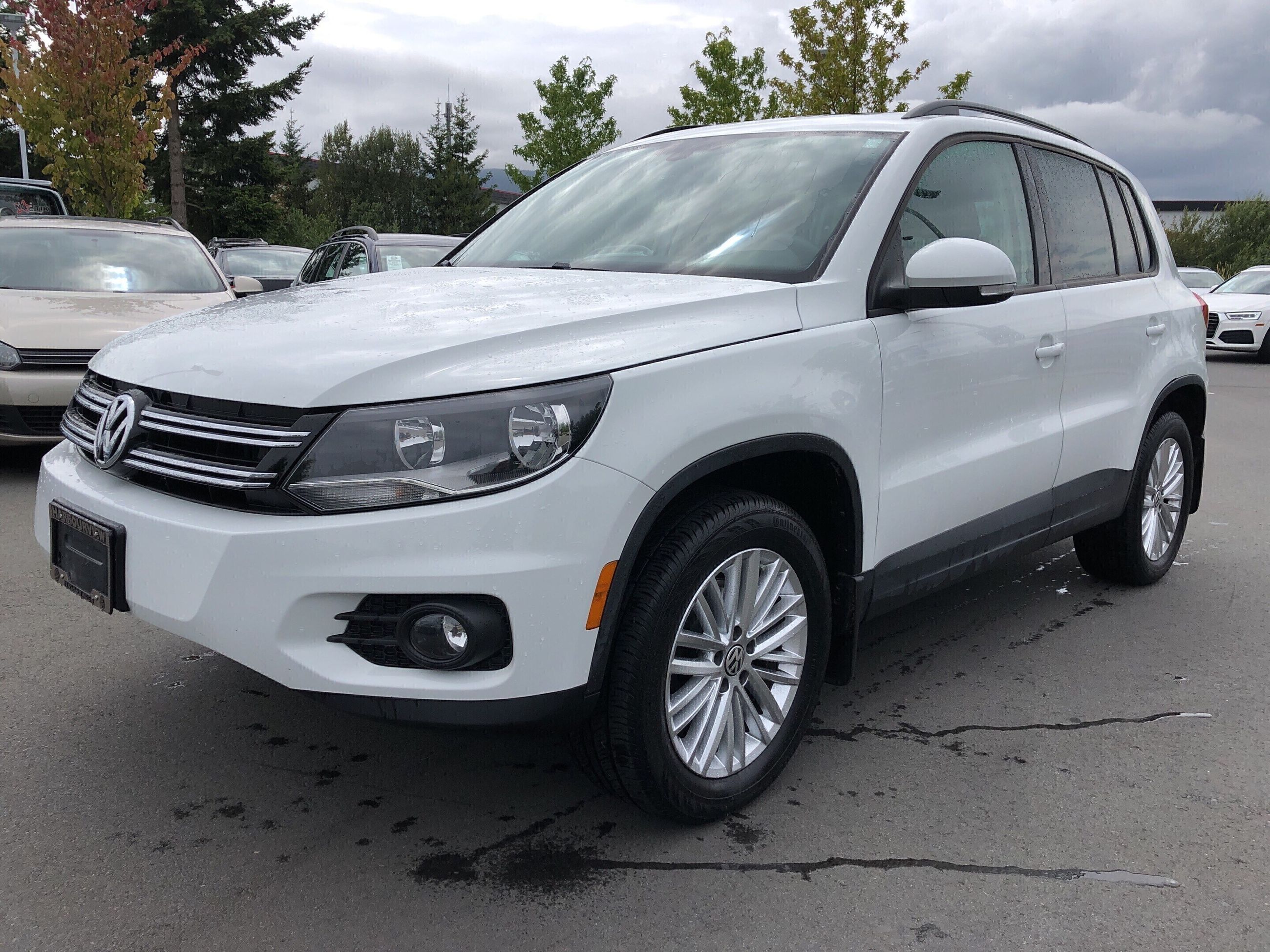 Used 2016 Volkswagen Tiguan Special Edition 4Motion w