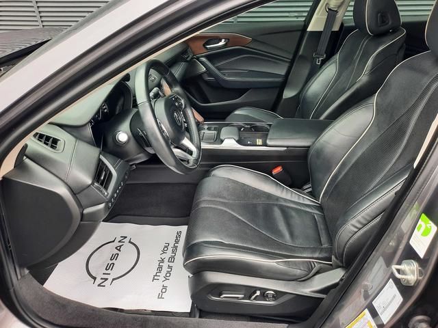 Acura TLX  2021 à Calgary, Alberta