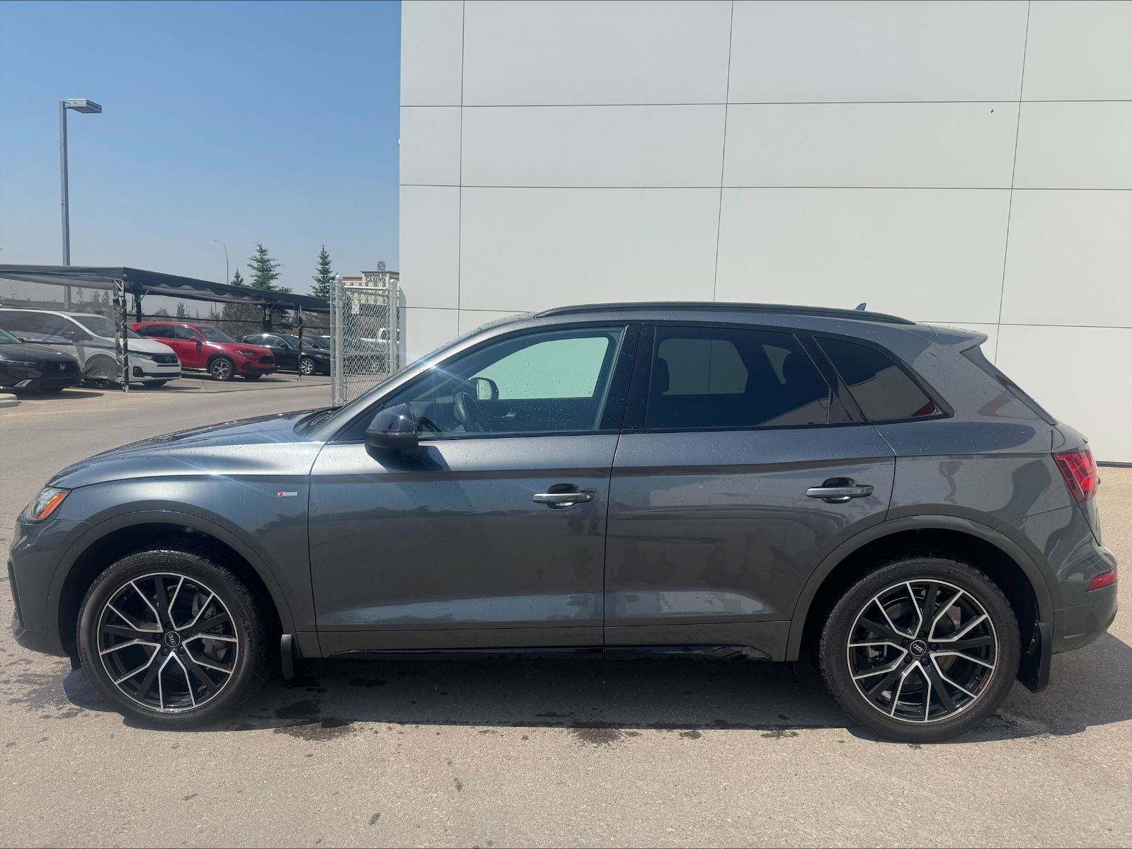 Audi Q5  2022 à Calgary, Alberta