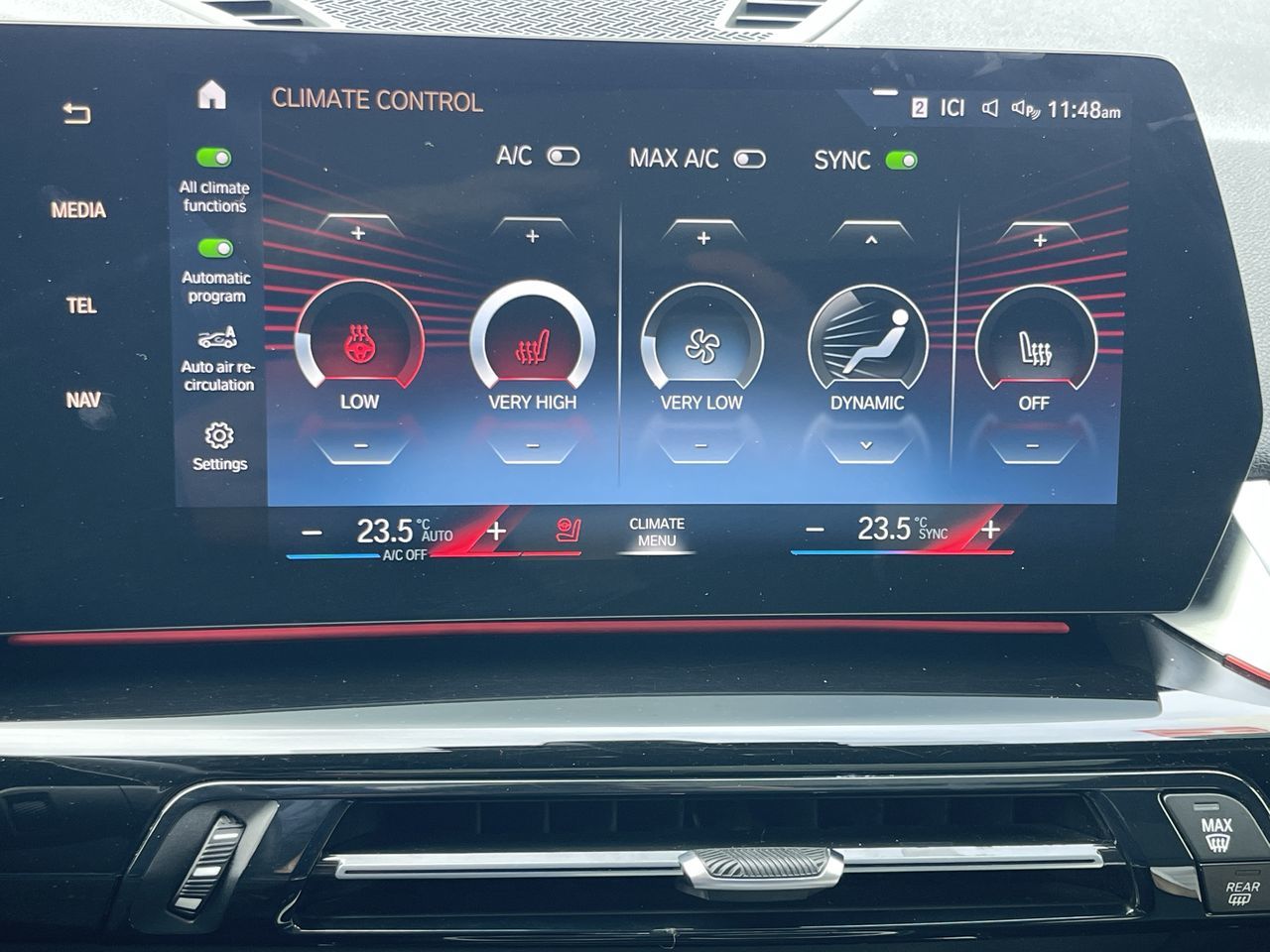 BMW X1  2023 à Calgary, Alberta