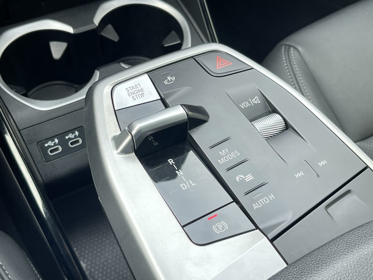 BMW X1  2023 à Calgary, Alberta