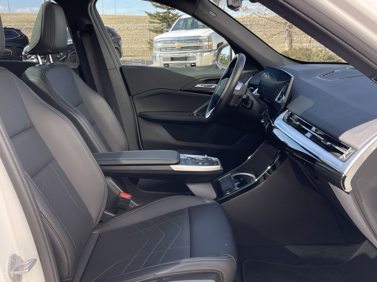 2025 BMW X1