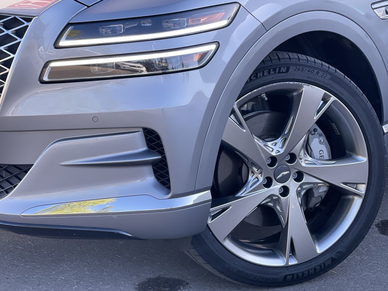 2024 GENESIS GV80