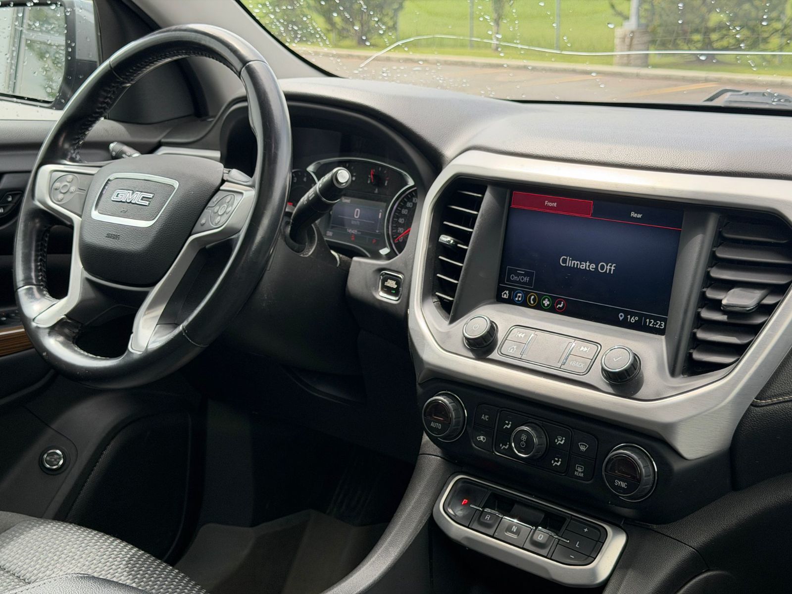 GMC Acadia  2020 à Calgary, Alberta