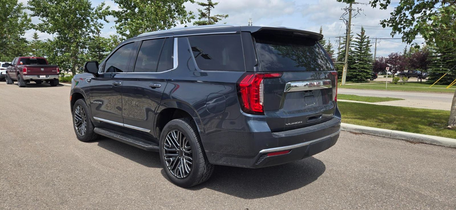 2021 GMC Yukon in Calgary, Alberta
