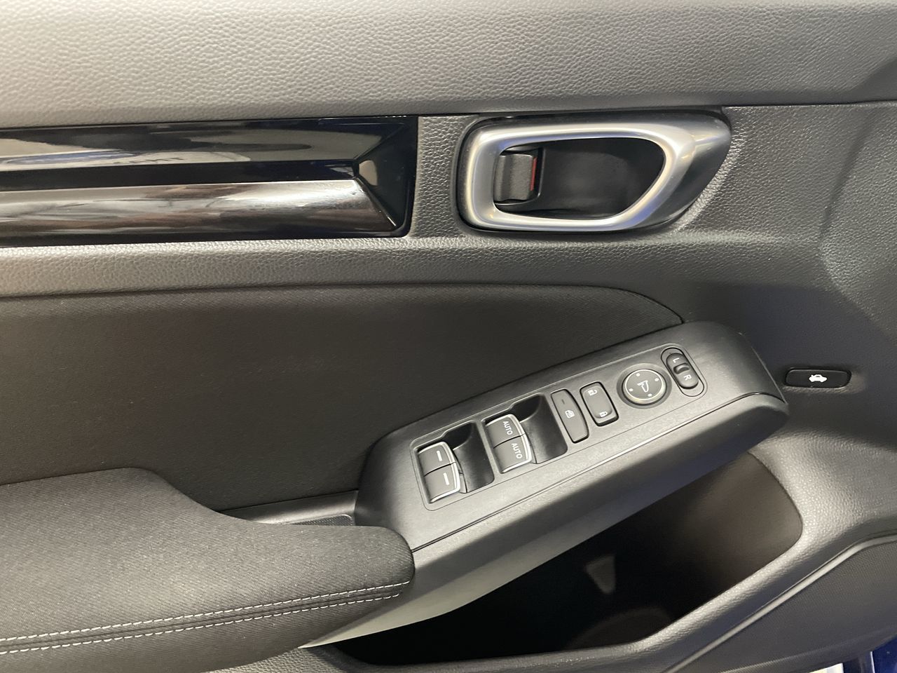 2022 Honda Civic in Calgary, Alberta
