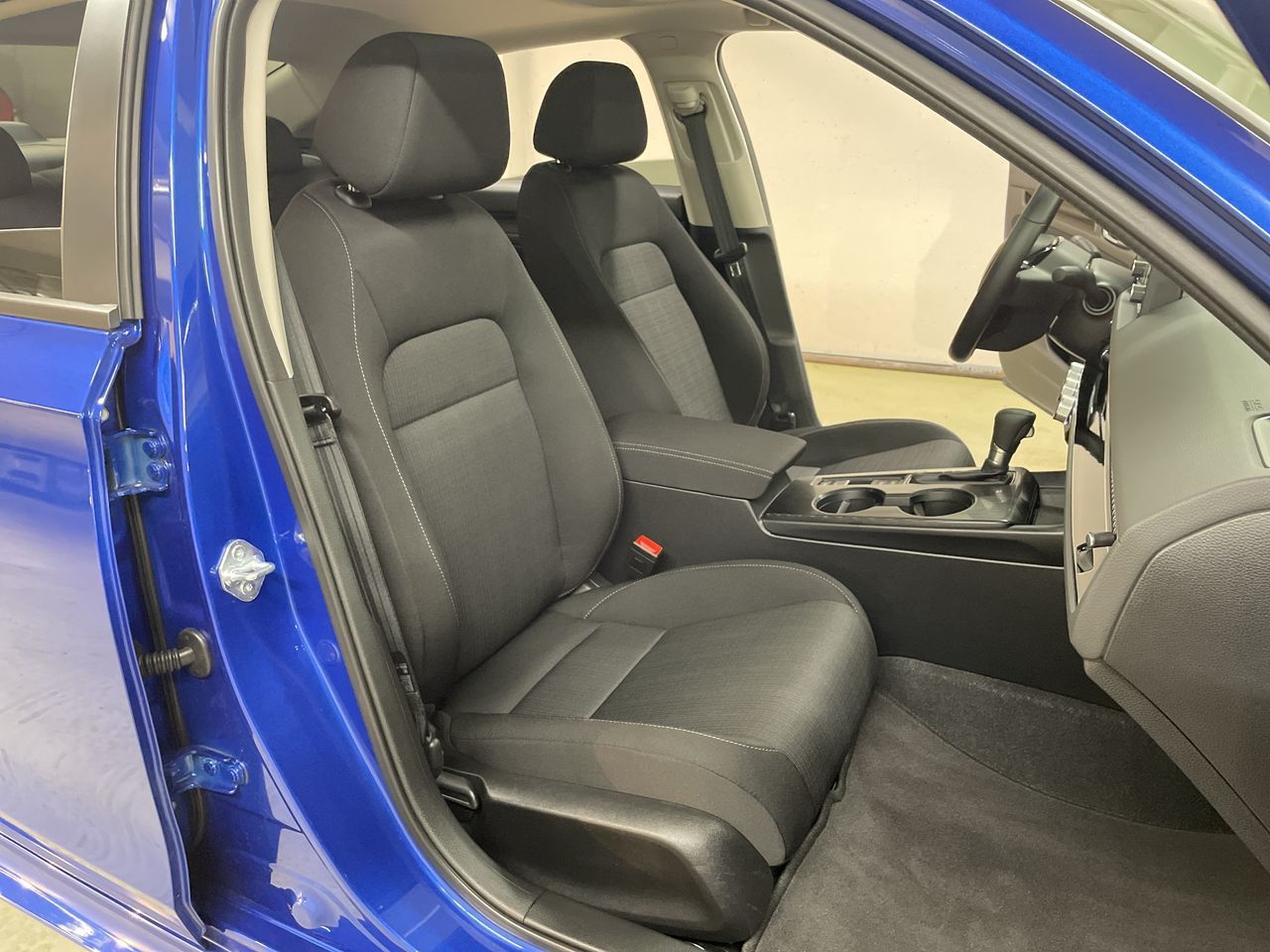2022 Honda Civic in Calgary, Alberta