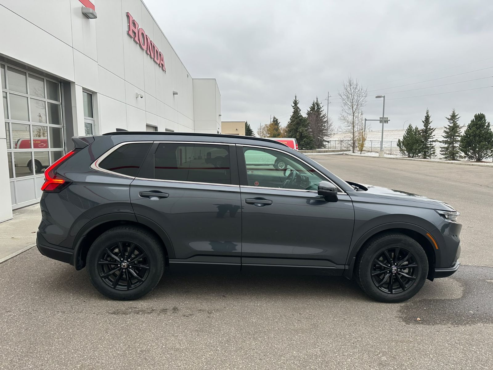 Photo 2025 Honda CR-V Sport, Heated Seats/Steering, Moonroof, Carplay #6