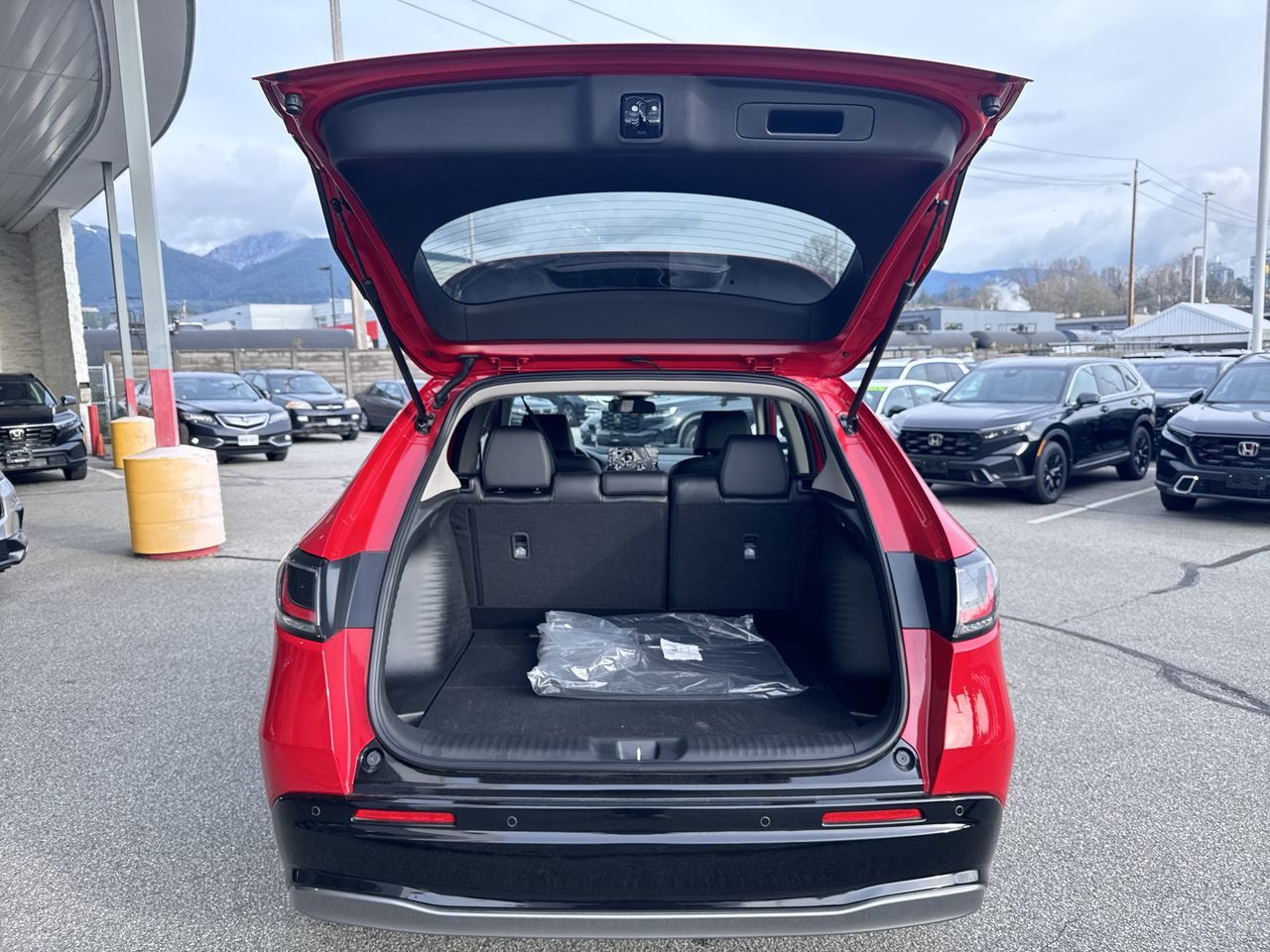 2025 Honda HR-V in Calgary, Alberta