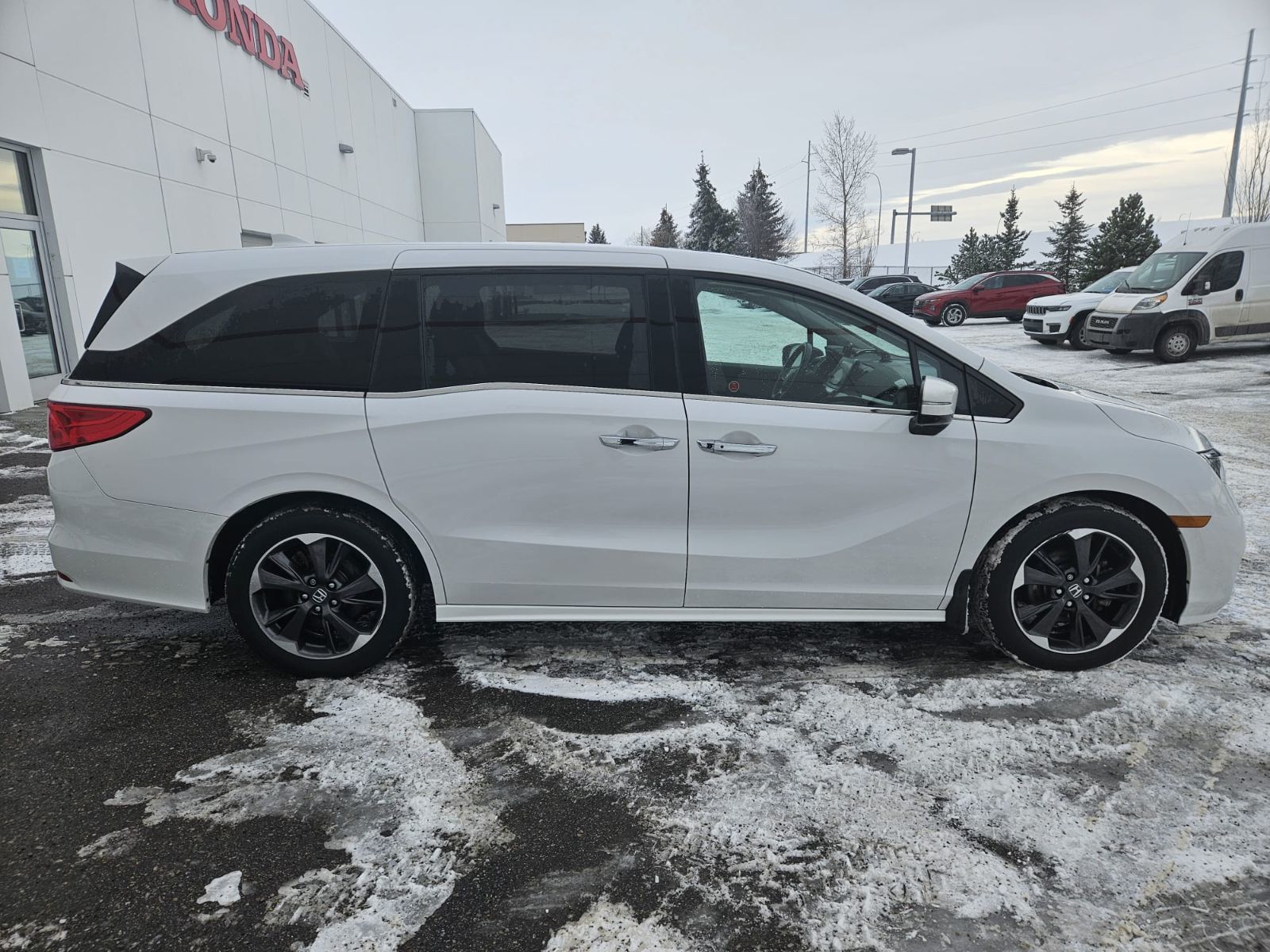 Honda Odyssey  2024 à Calgary, Alberta