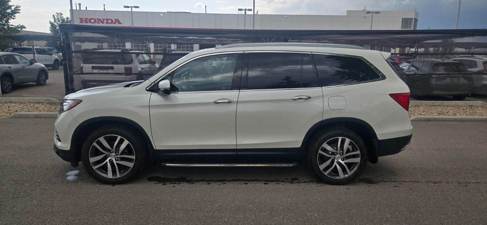 2016 Honda Pilot in Calgary, Alberta