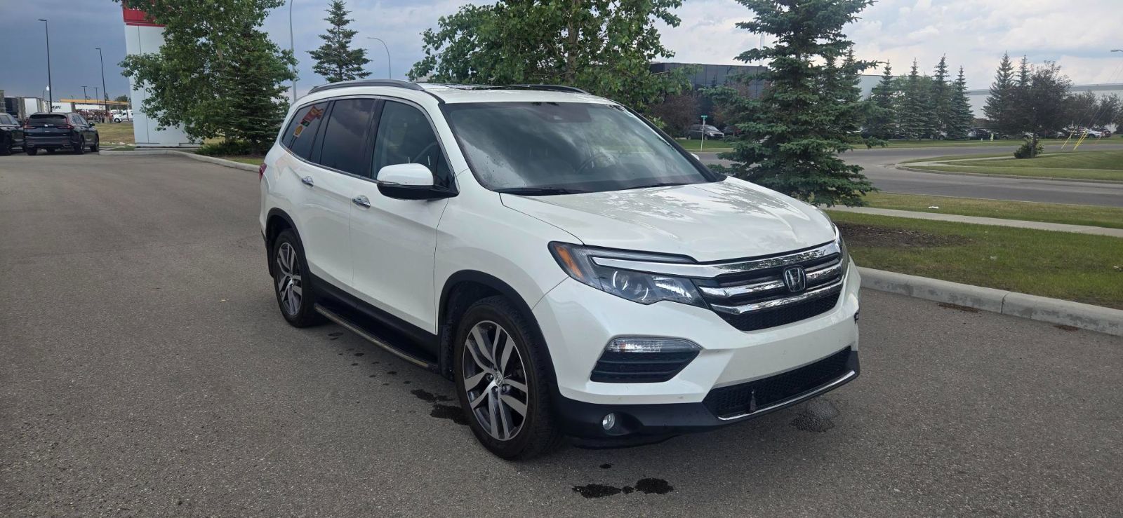 2016 Honda Pilot in Calgary, Alberta