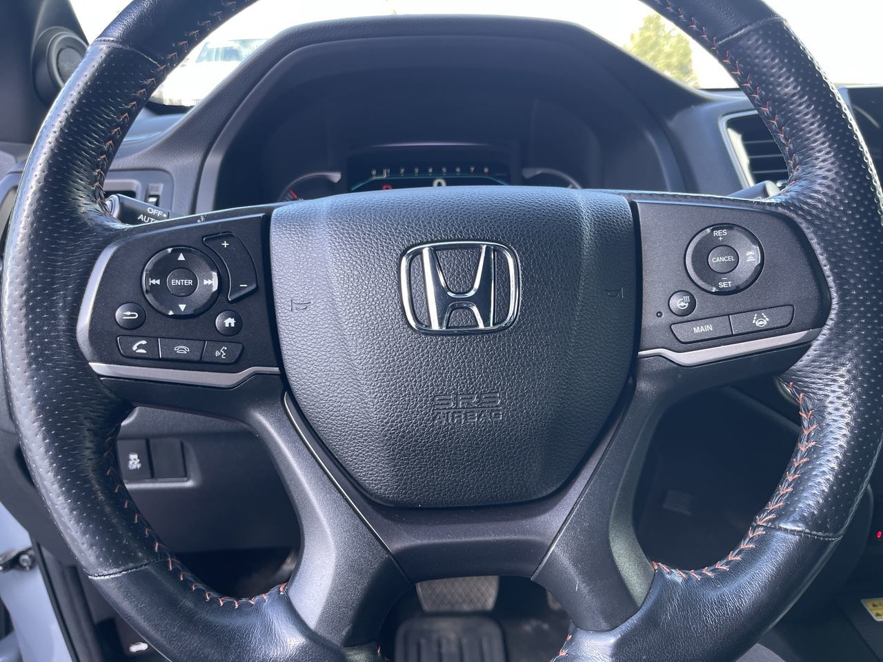 2022 Honda Pilot in Calgary, Alberta