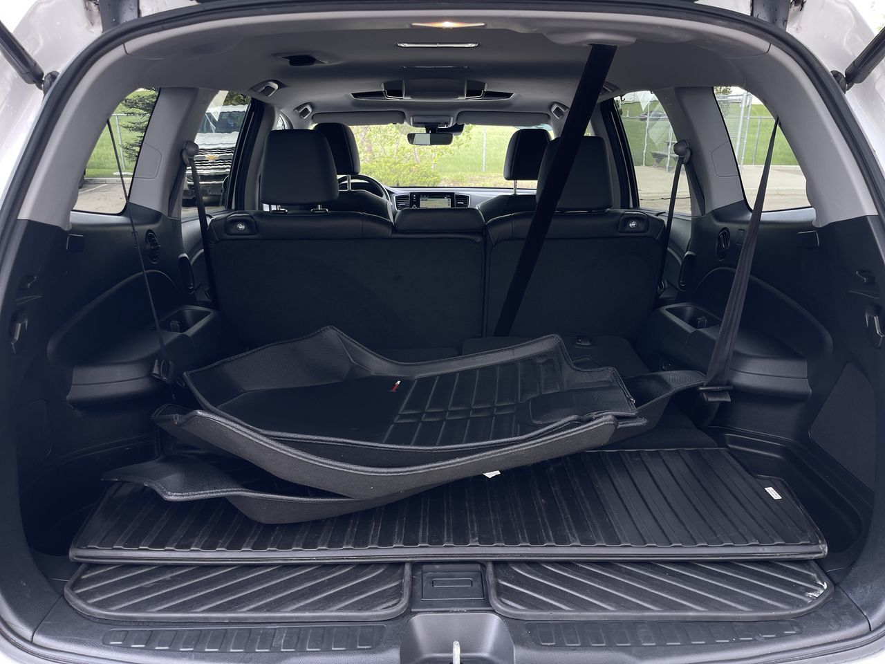 2022 Honda Pilot in Calgary, Alberta