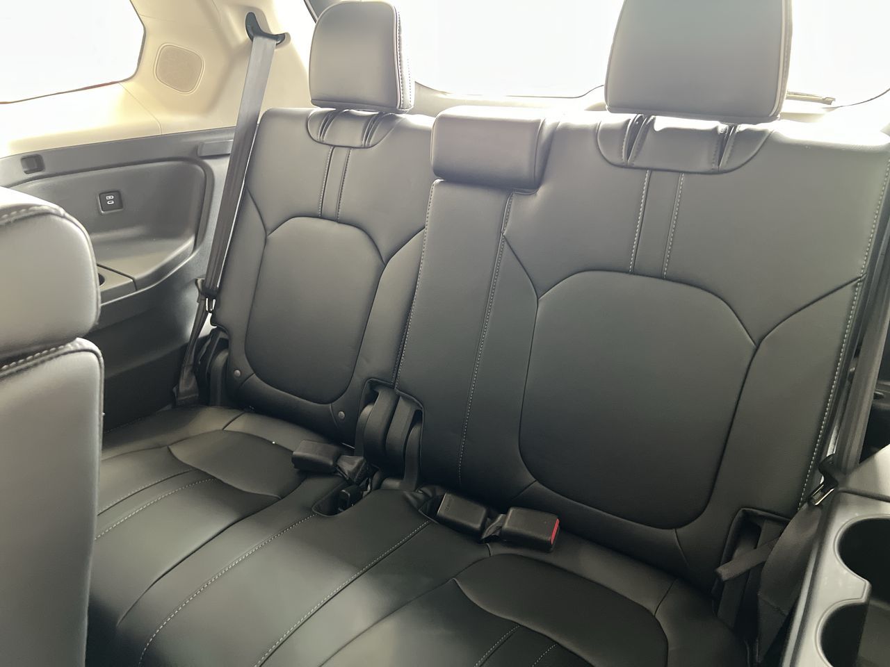 2025 Honda Pilot in Calgary, Alberta