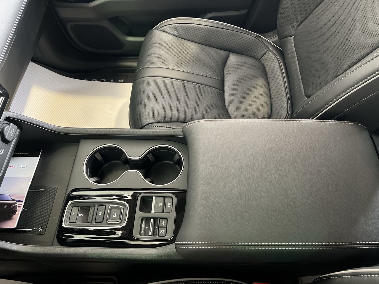 2025 Honda Pilot in Calgary, Alberta
