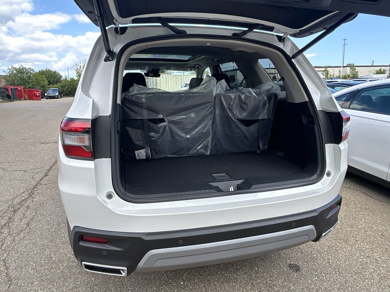 2025 Honda Pilot in Calgary, Alberta