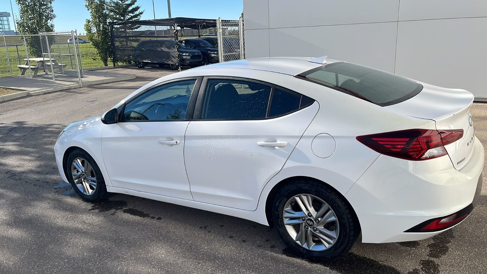 Photo 2019 Hyundai Elantra GT Preferred, Heated Seats/Steering, Carplay #3
