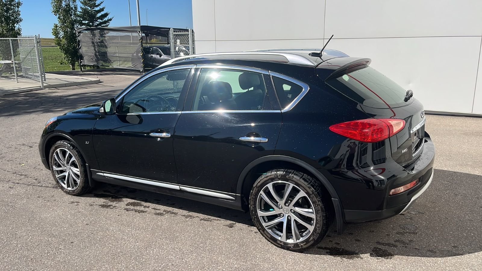 2016 Infiniti QX50 in Calgary, Alberta