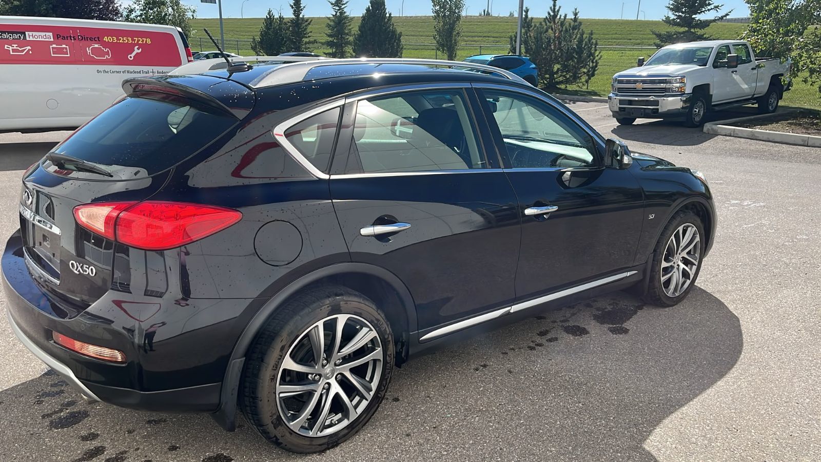 2016 Infiniti QX50 in Calgary, Alberta
