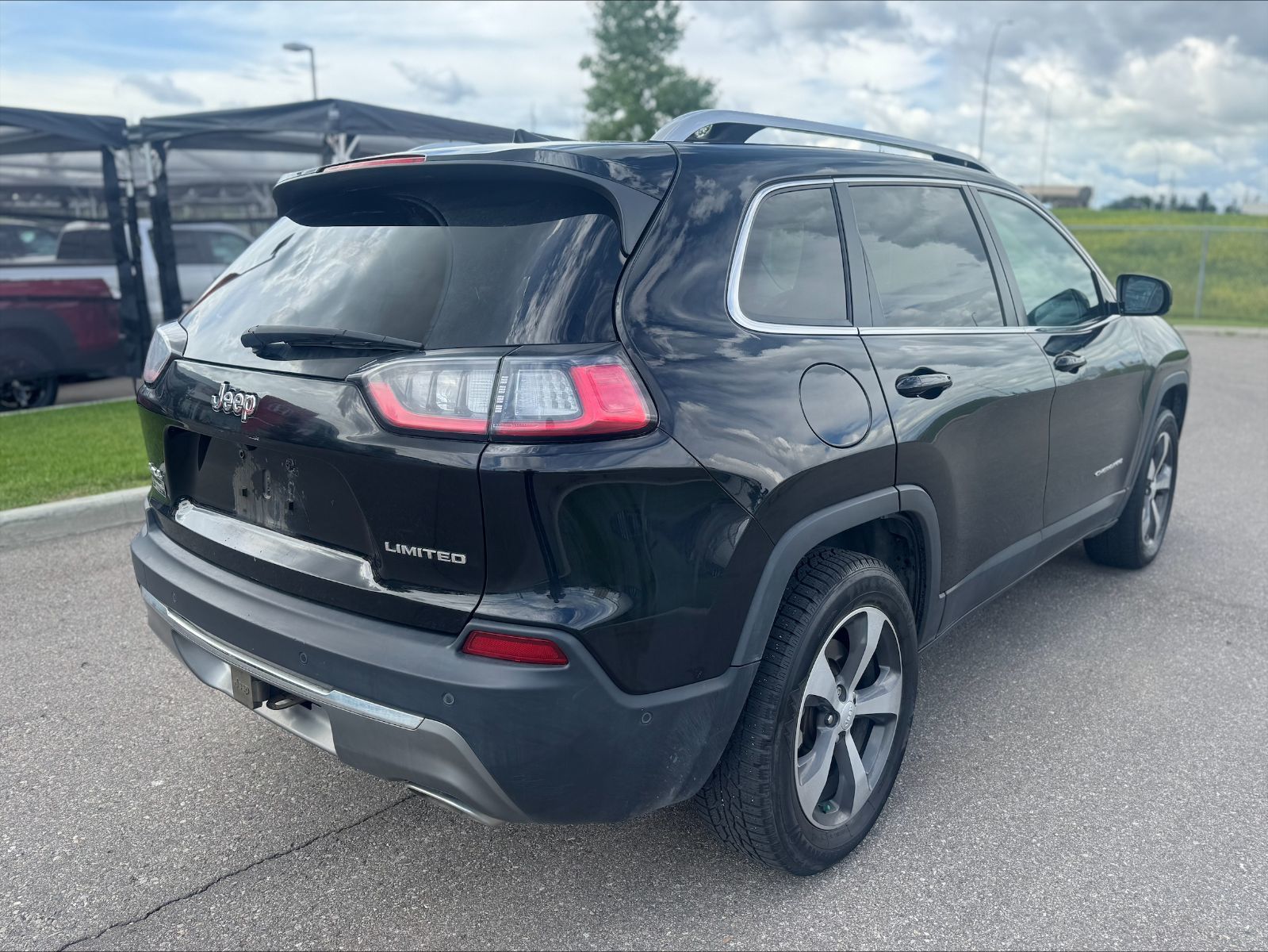 2019 Jeep Cherokee in Calgary, Alberta