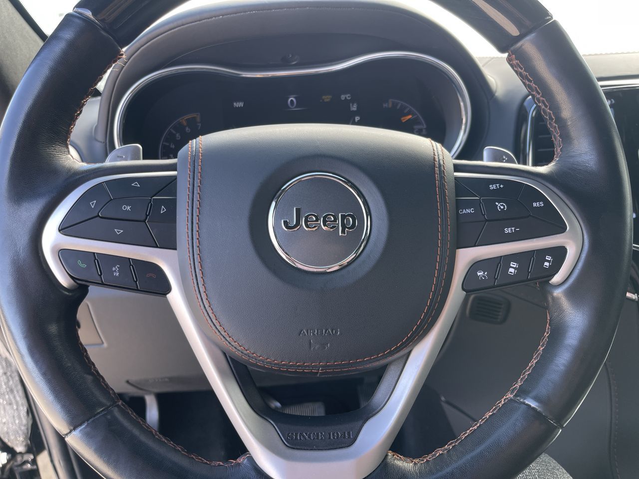 2020 Jeep Grand Cherokee 4X4 in Calgary, Alberta