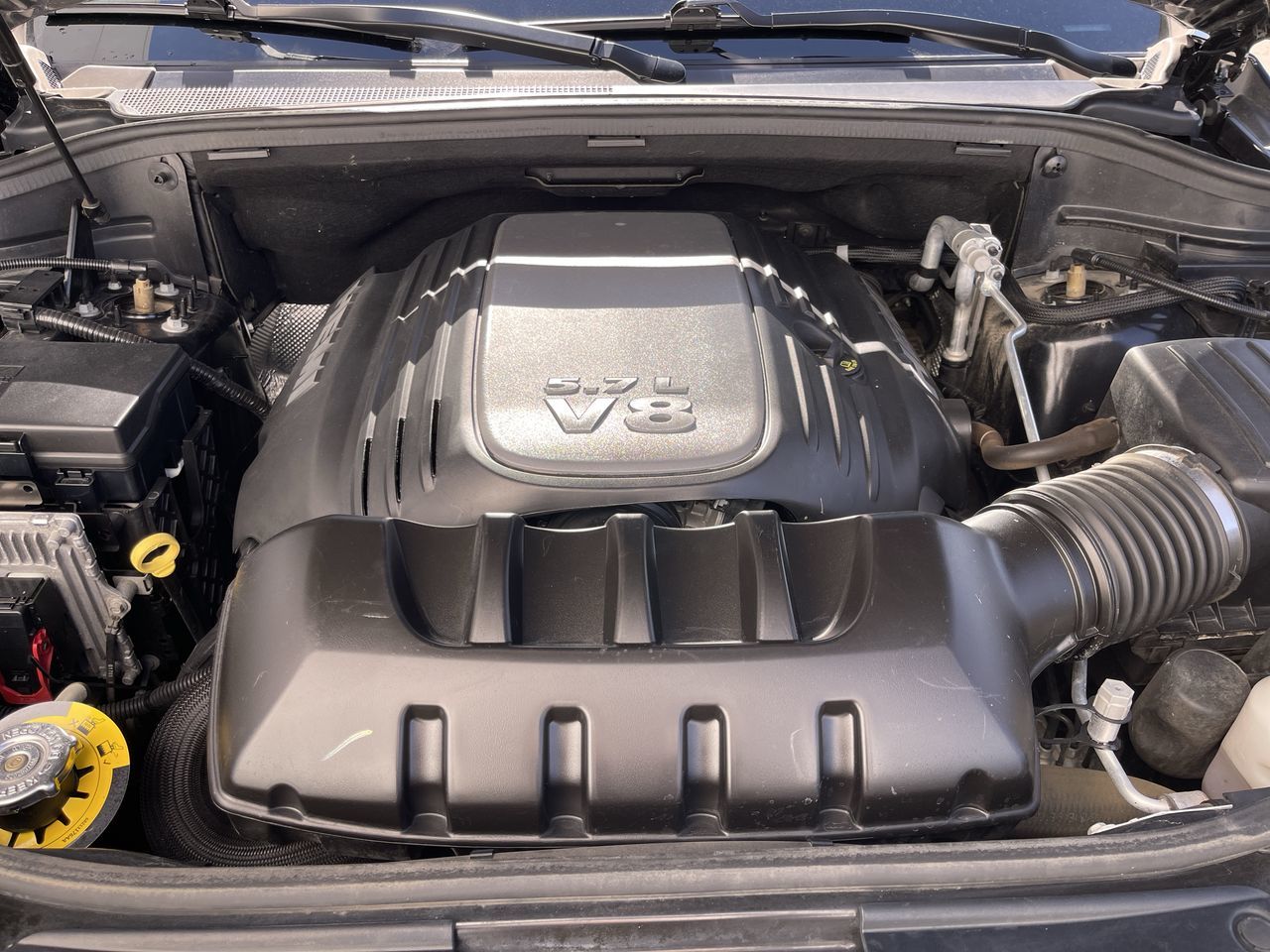 2020 Jeep Grand Cherokee 4X4 in Calgary, Alberta