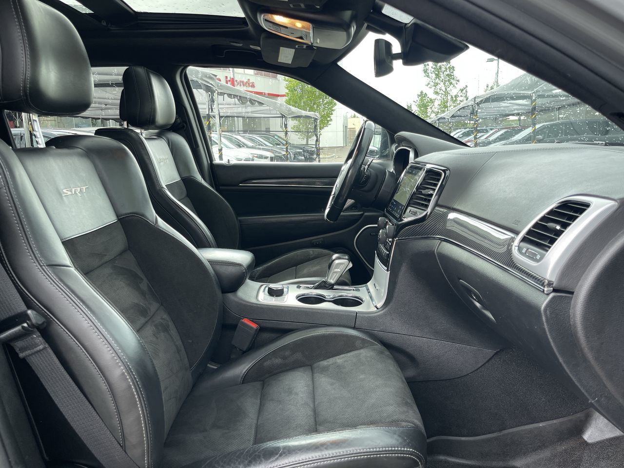 2021 Jeep Grand Cherokee 4X4 in Calgary, Alberta