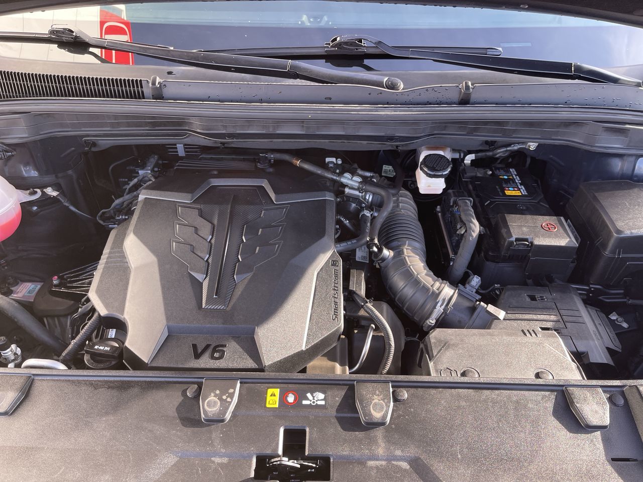 2022 Kia Carnival in Calgary, Alberta