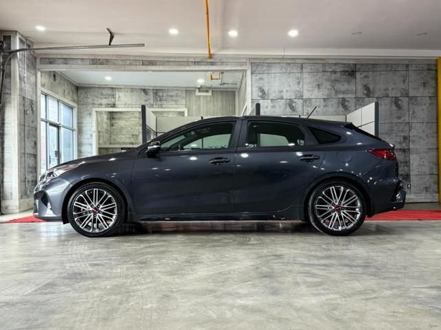 Kia FORTE 5  2023 à Calgary, Alberta