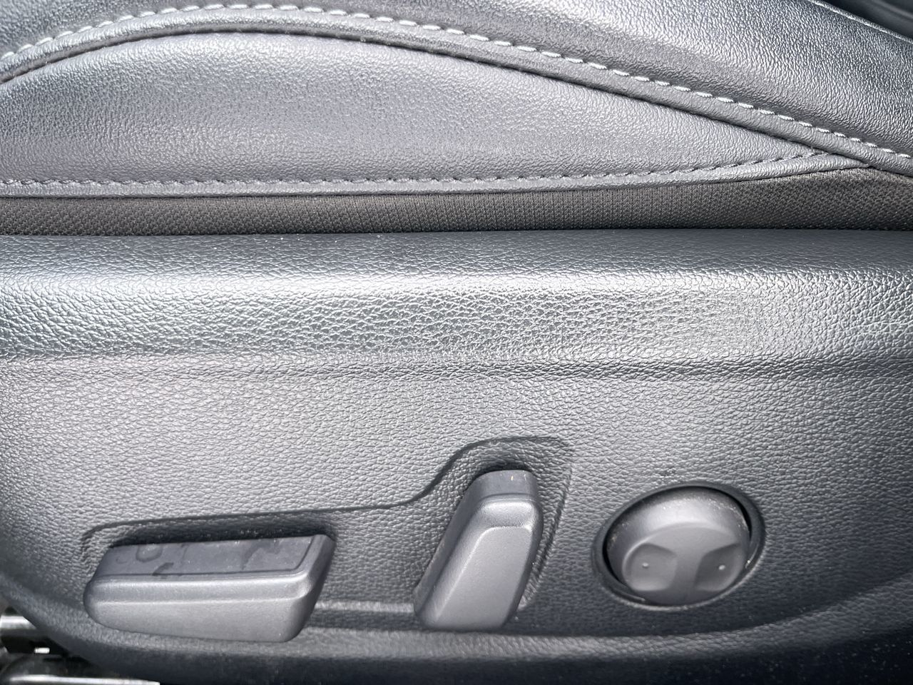 2023 Kia Seltos in Calgary, Alberta