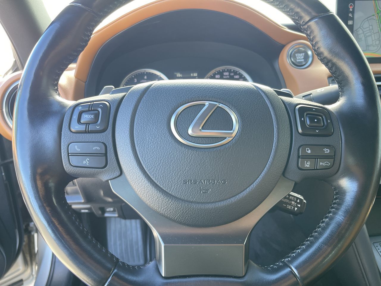Lexus IS  2021 à Calgary, Alberta