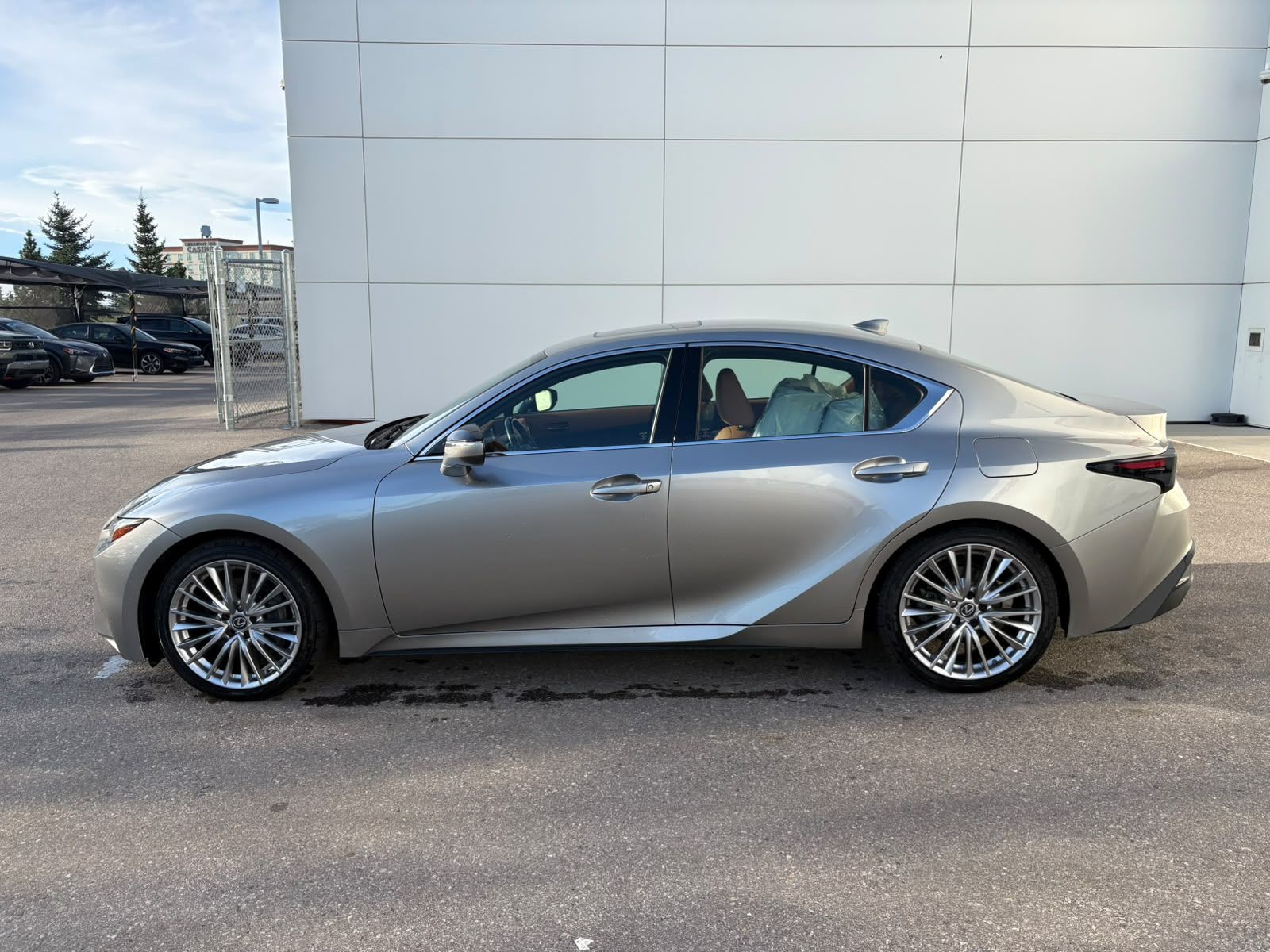 2021 Lexus IS