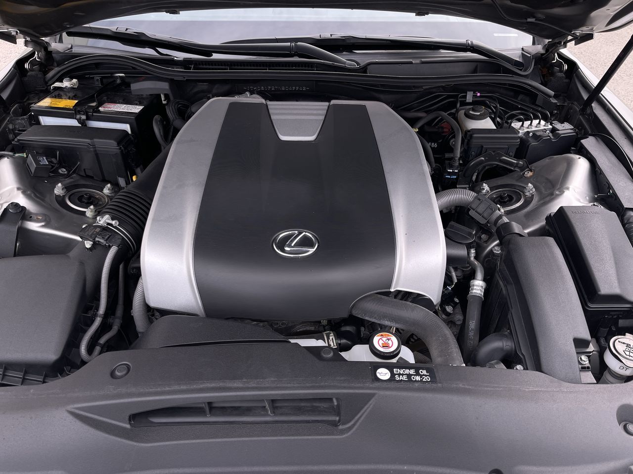 Lexus IS  2022 à Calgary, Alberta