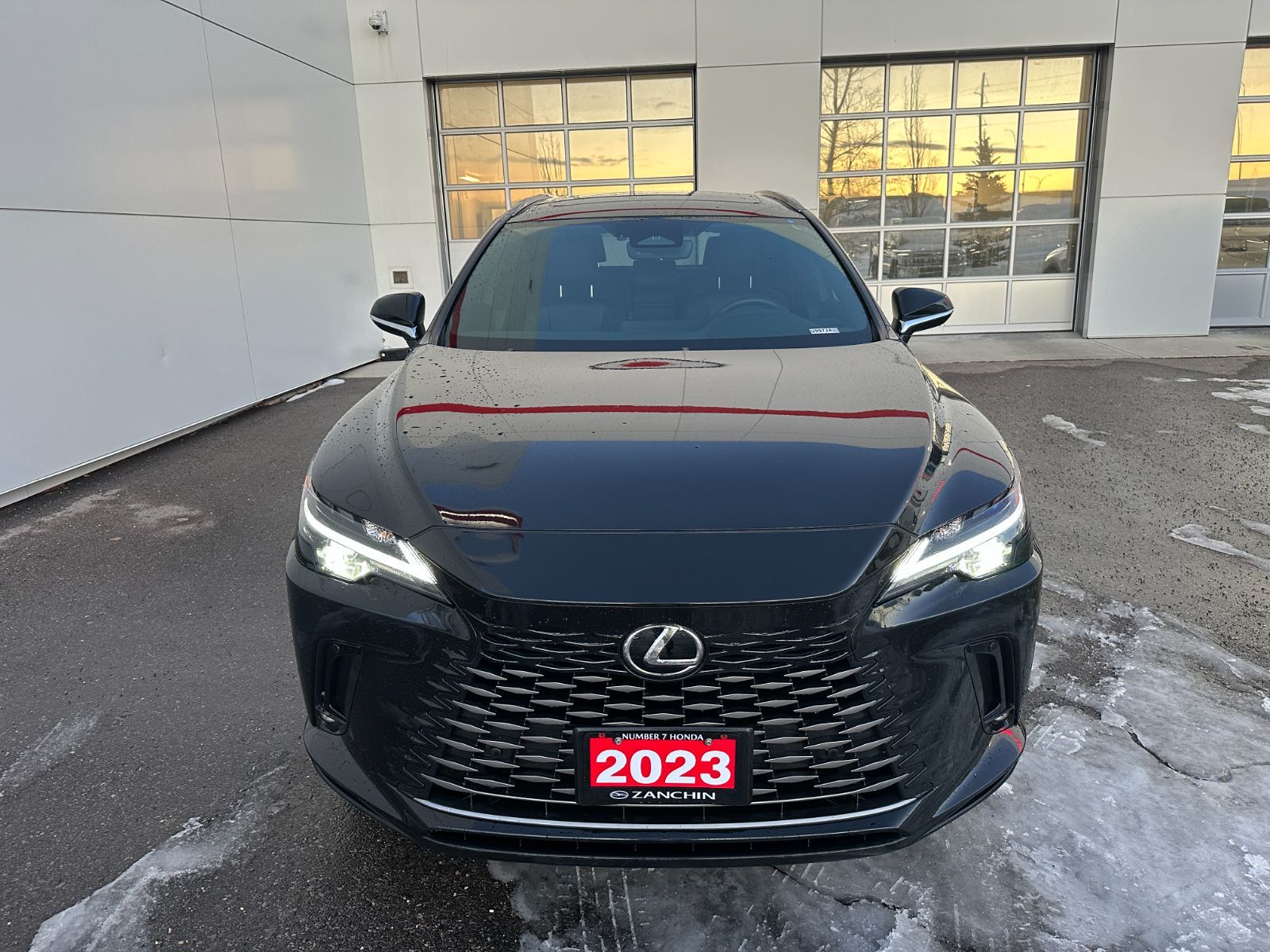 Lexus RXh  2023 à Calgary, Alberta