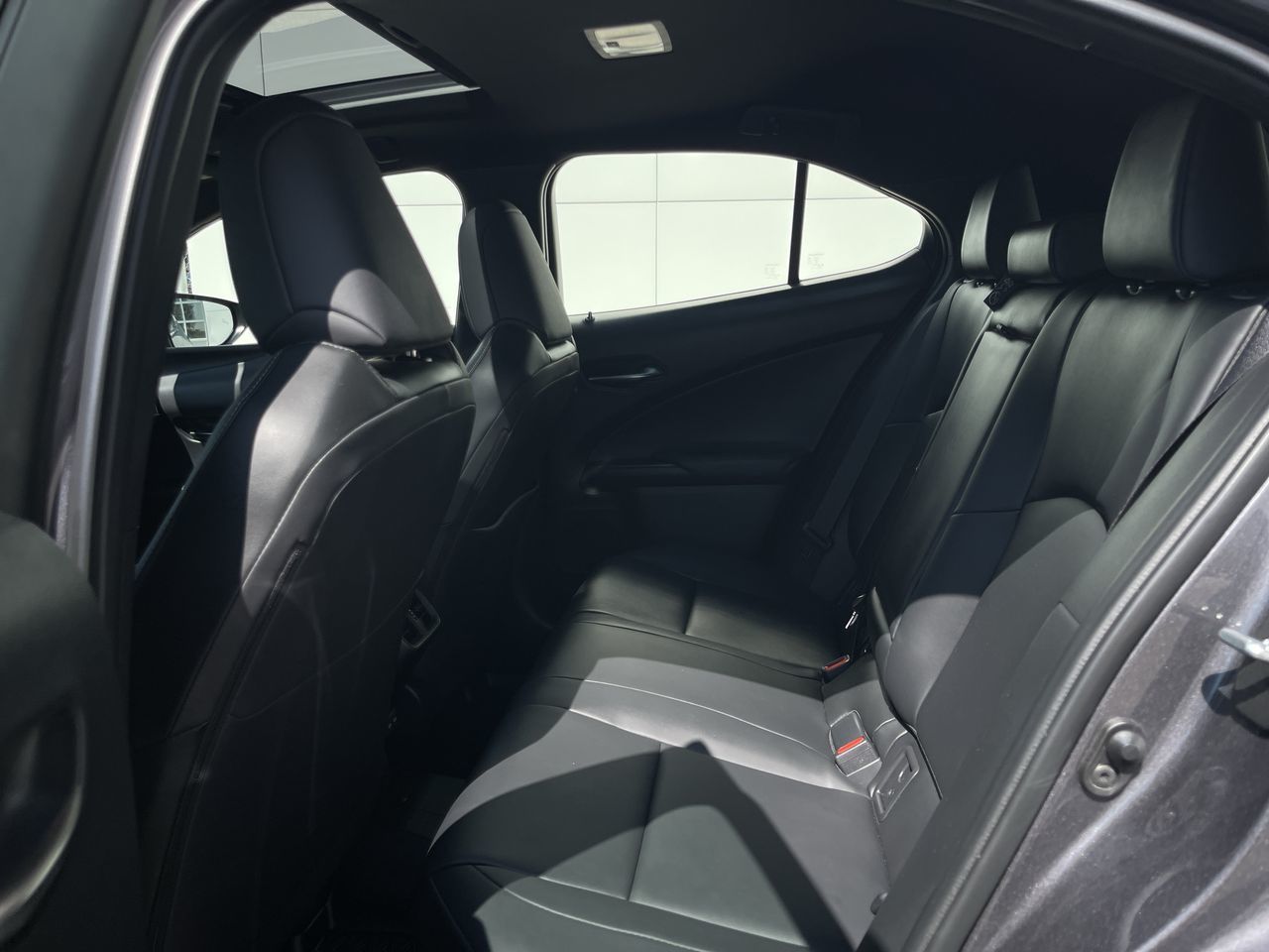 2025 Lexus UXh
