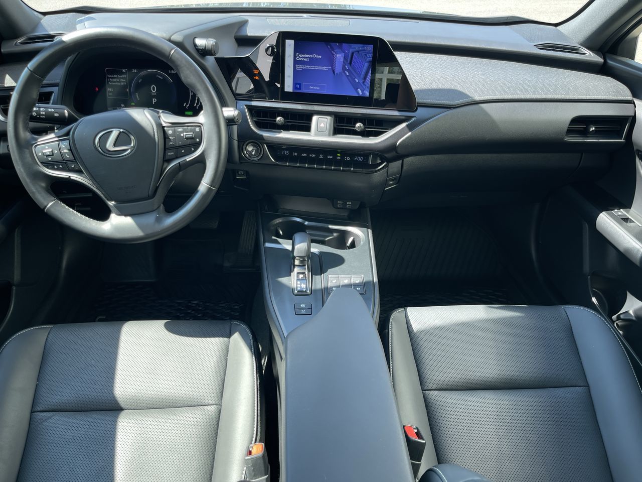 2025 Lexus UXh