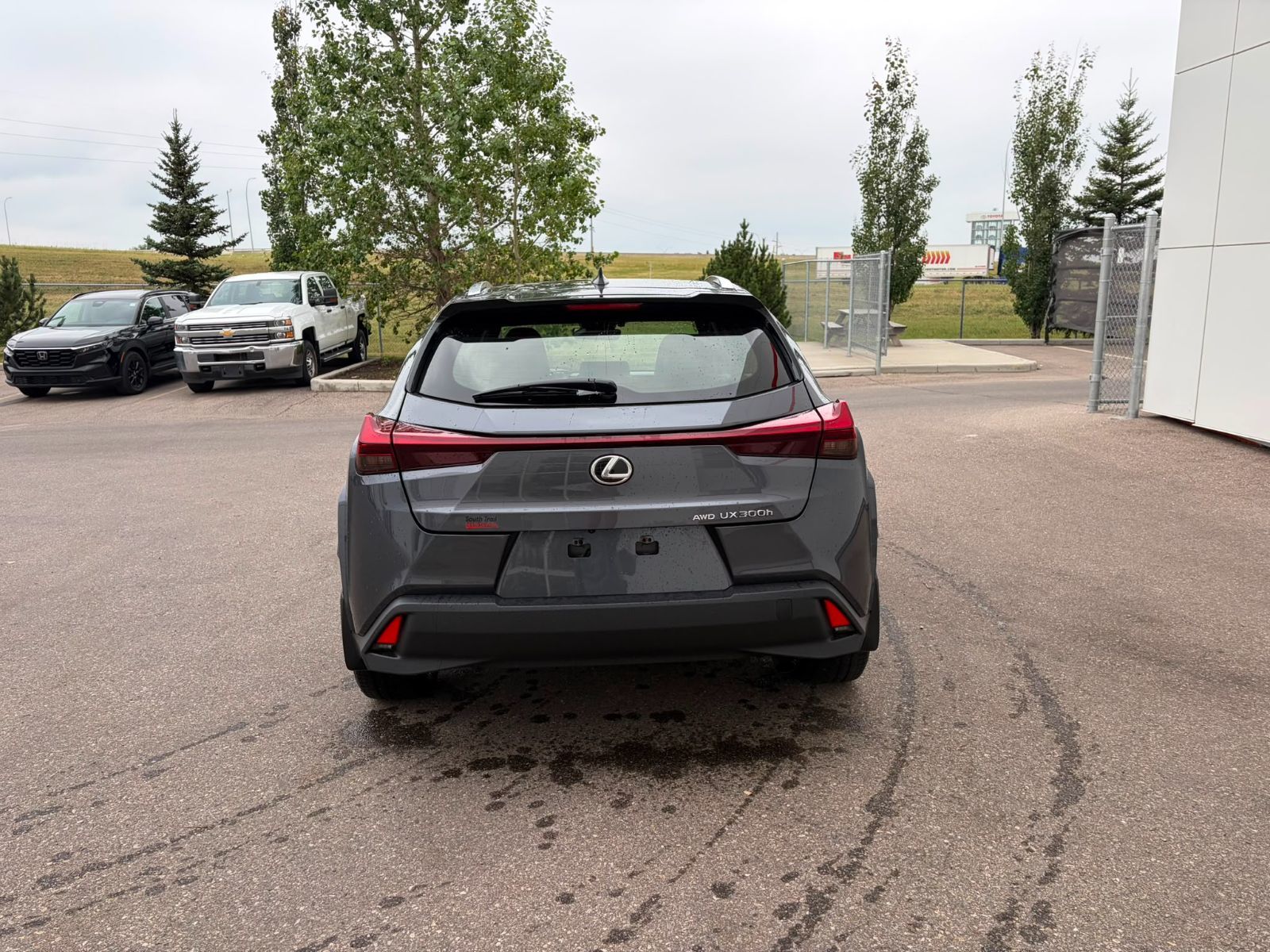 2025 Lexus UXh