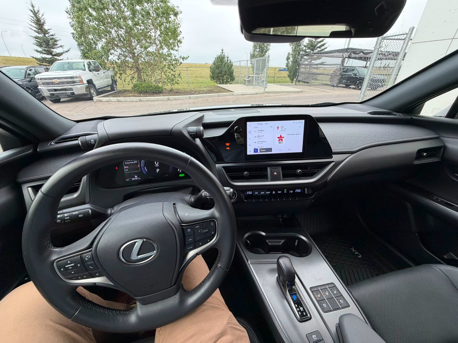 2025 Lexus UXh