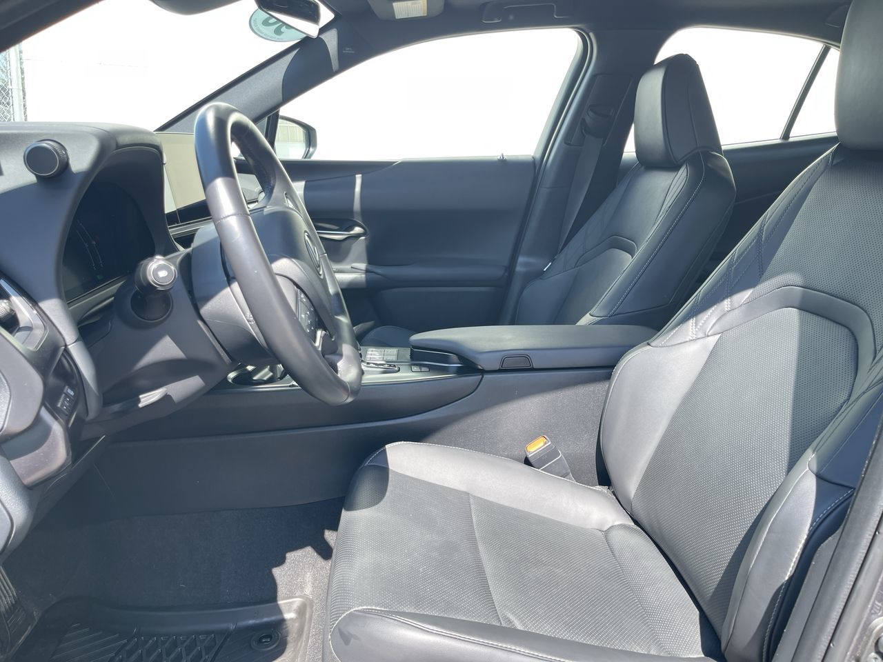 2025 Lexus UXh