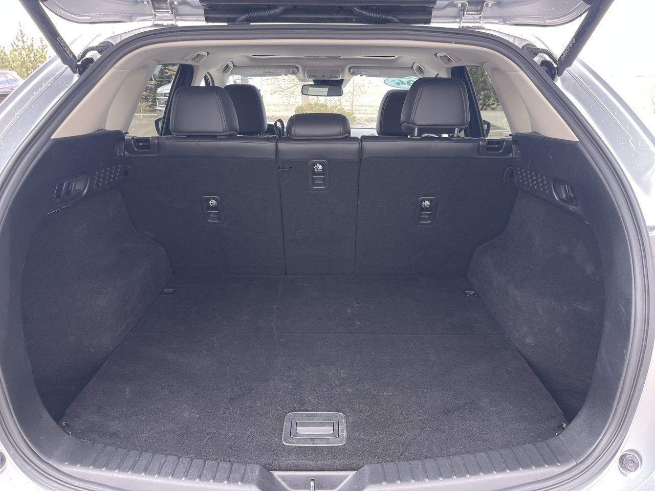 Mazda CX-5  2022 à Calgary, Alberta