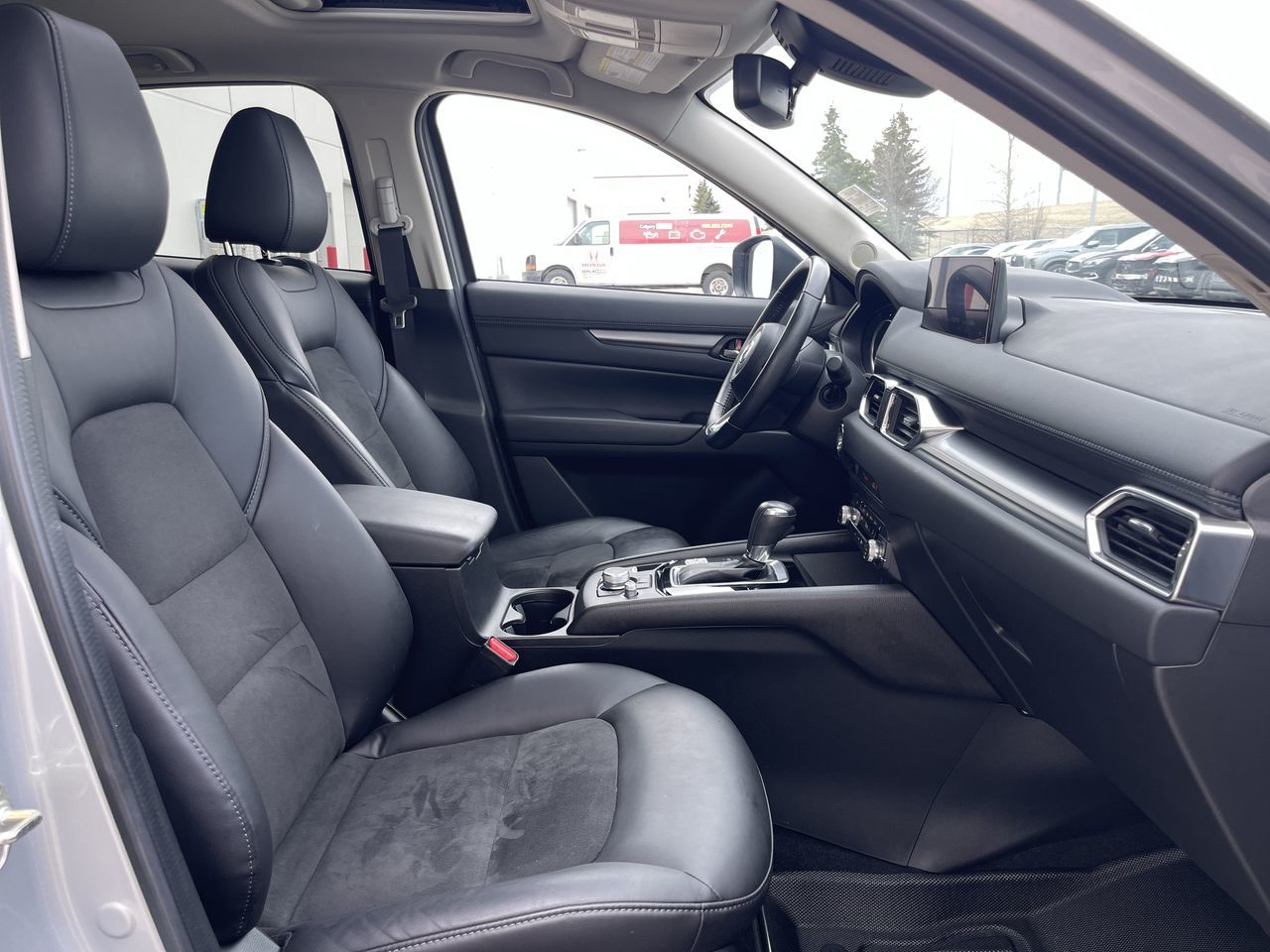 Mazda CX-5  2022 à Calgary, Alberta