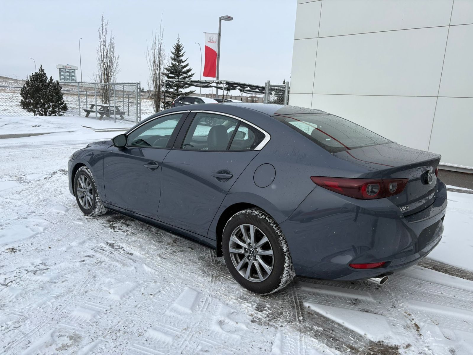 Mazda 3  2025 à Calgary, Alberta