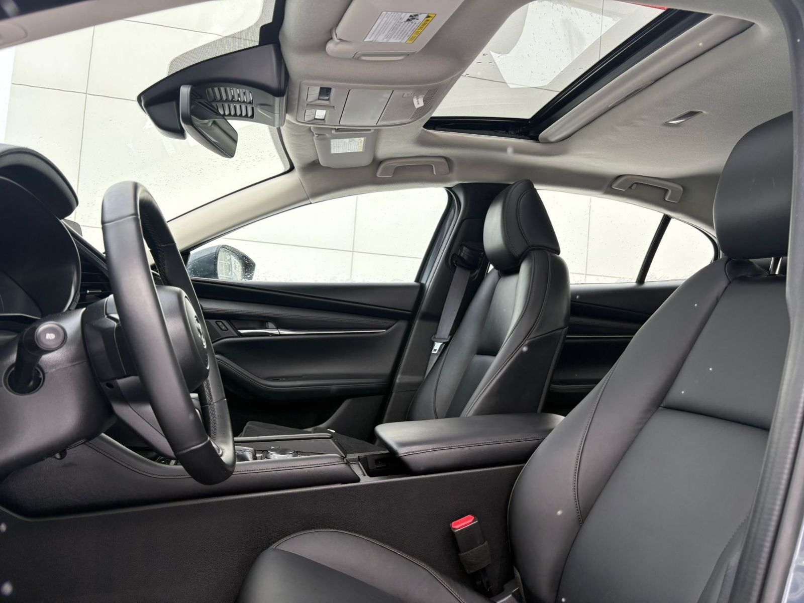 Mazda 3  2025 à Calgary, Alberta