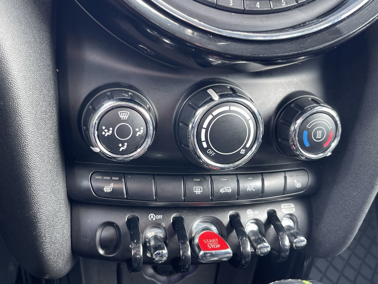 2018 MINI 3 Door in Calgary, Alberta