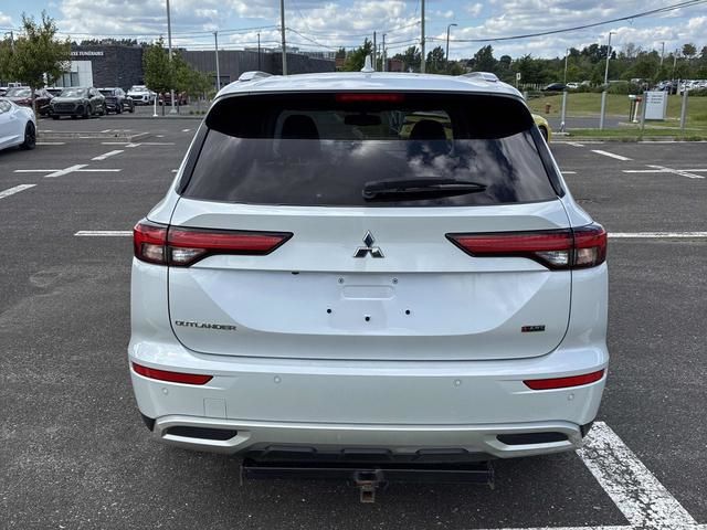 2023 Mitsubishi Outlander