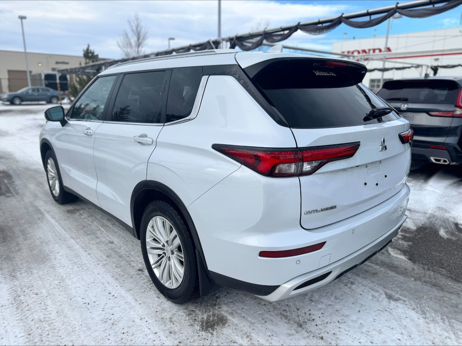 2024 Mitsubishi Outlander