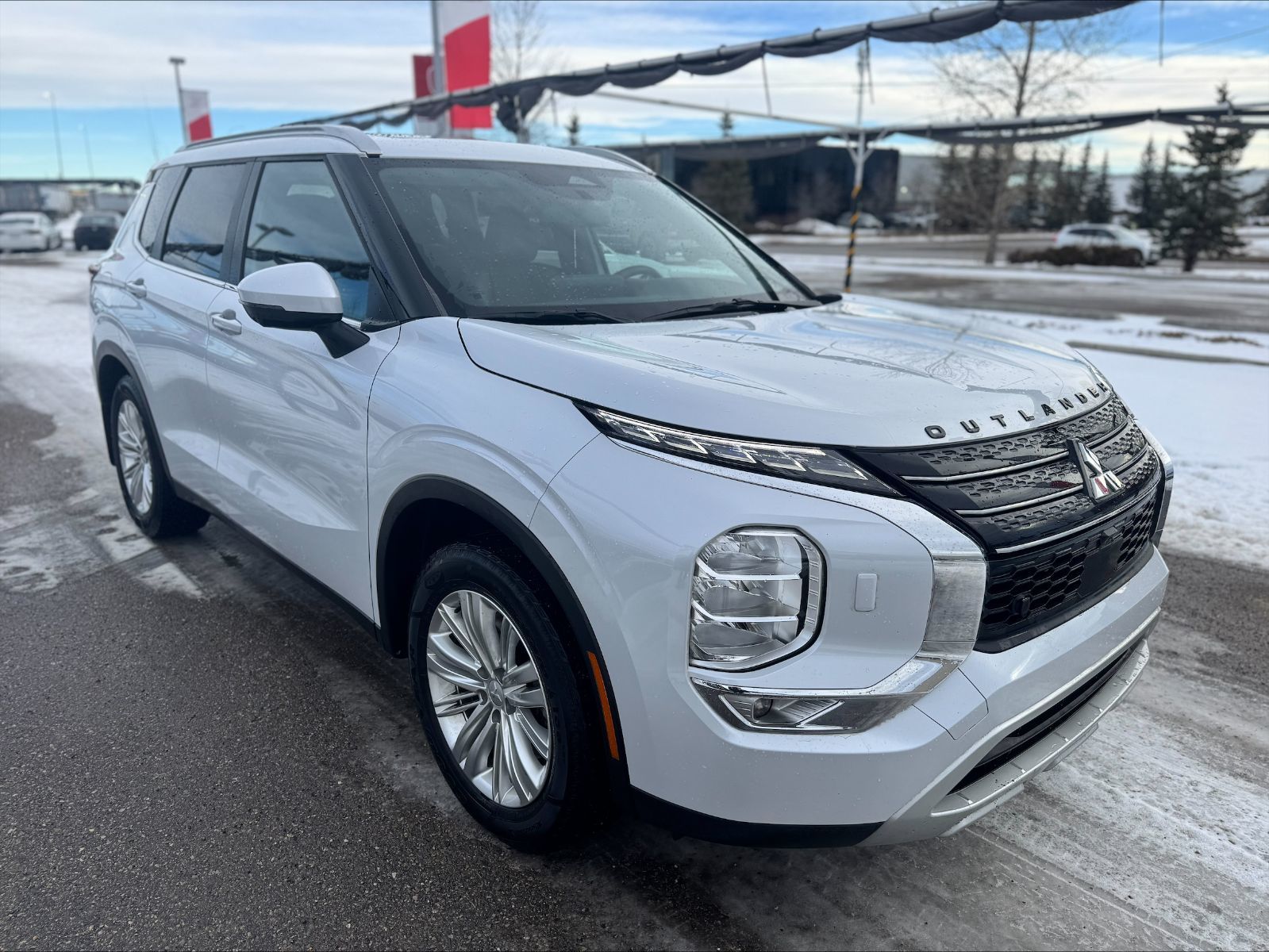 2024 Mitsubishi Outlander