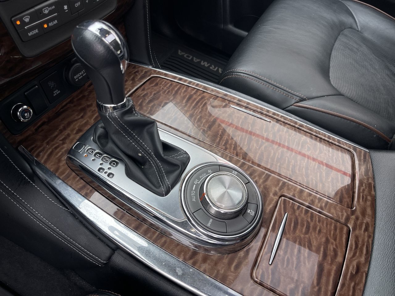 Nissan Armada  2020 à Calgary, Alberta