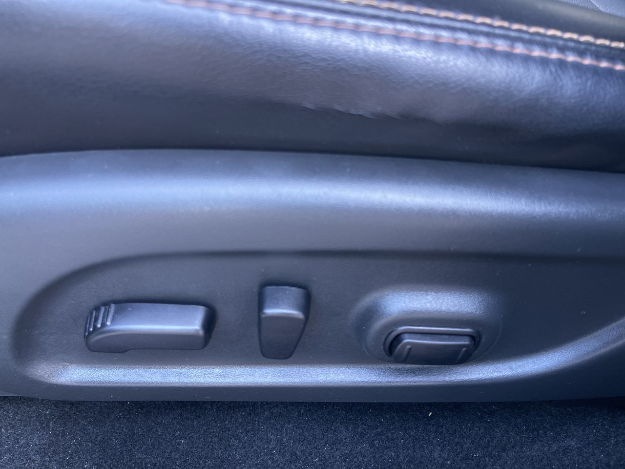 2020 Nissan Pathfinder in Calgary, Alberta